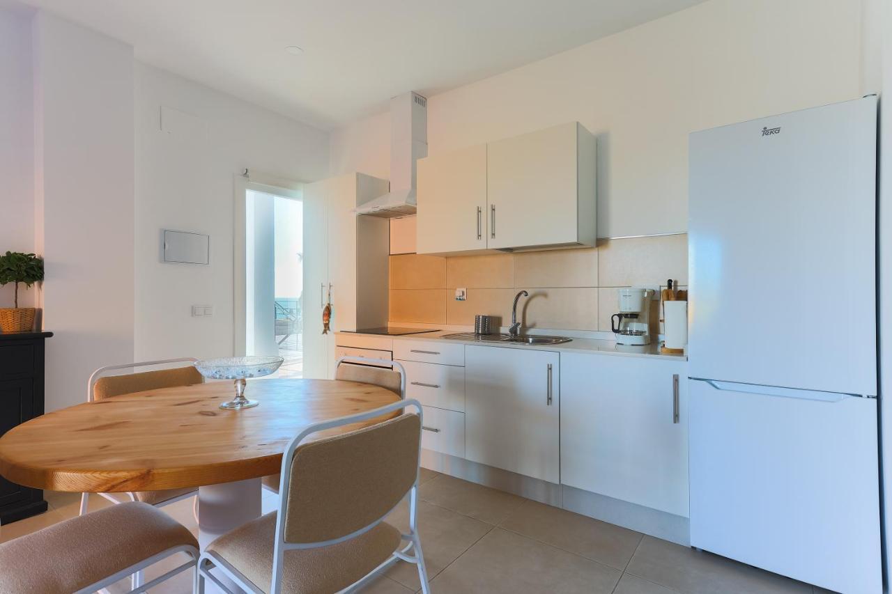 Apartamentos Homing Puerto Sherry El Puerto de Santa Maria Bagian luar foto