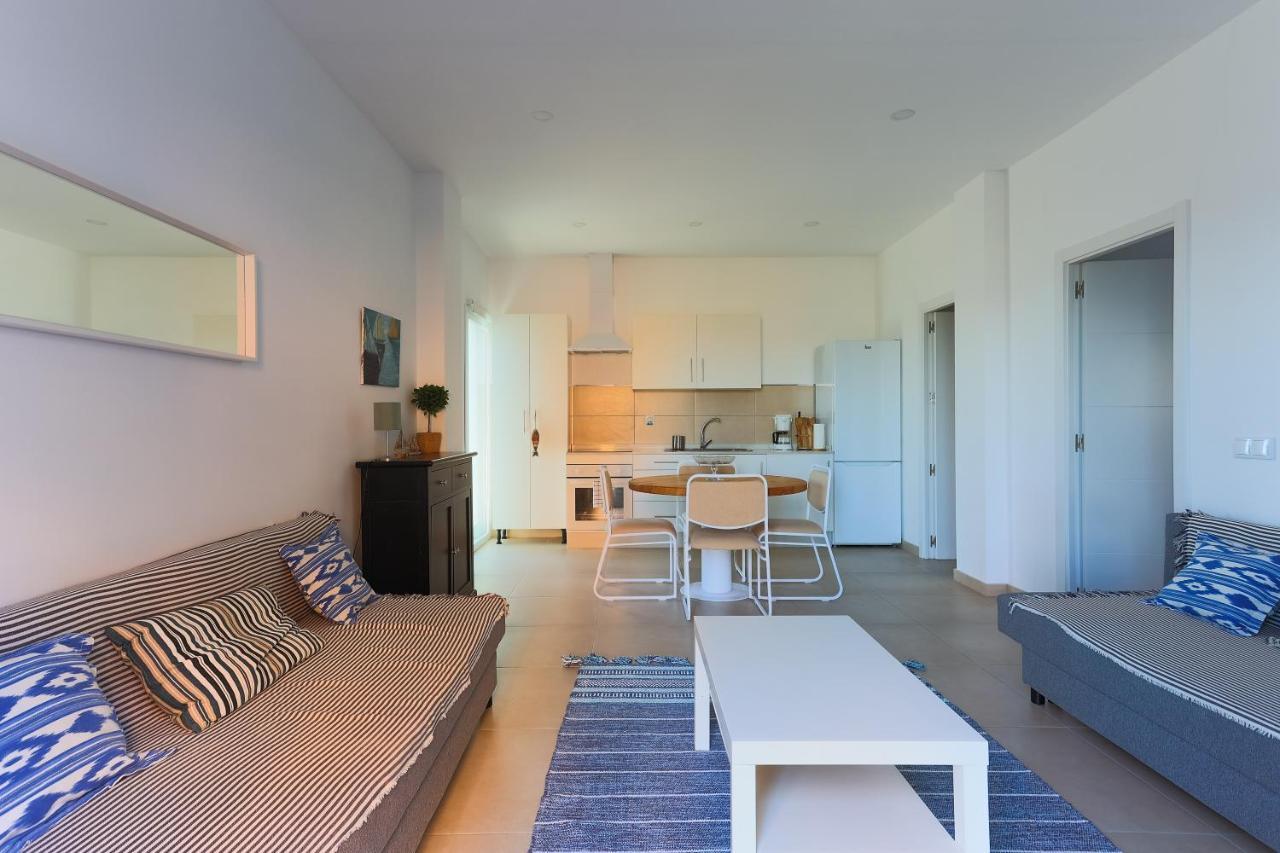 Apartamentos Homing Puerto Sherry El Puerto de Santa Maria Bagian luar foto
