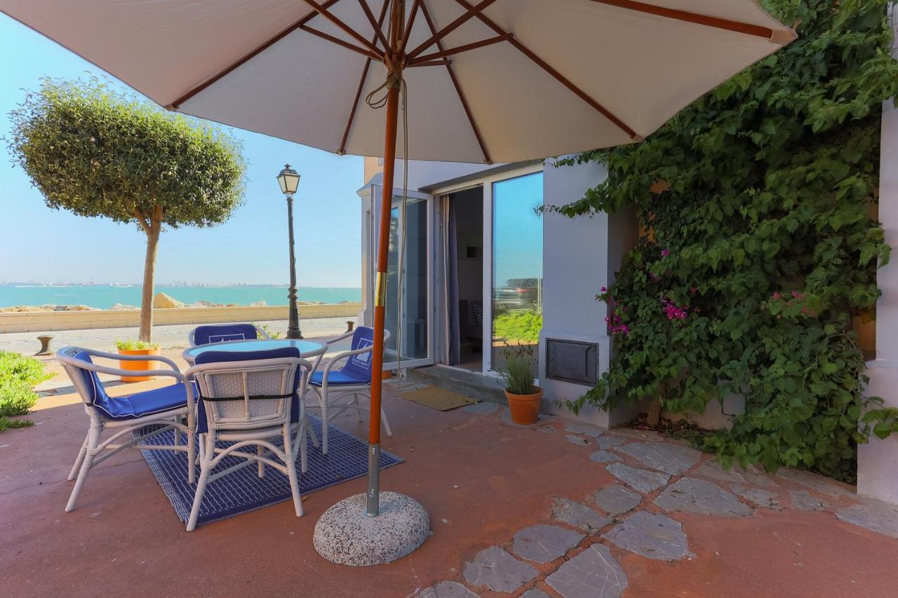Apartamentos Homing Puerto Sherry El Puerto de Santa Maria Bagian luar foto