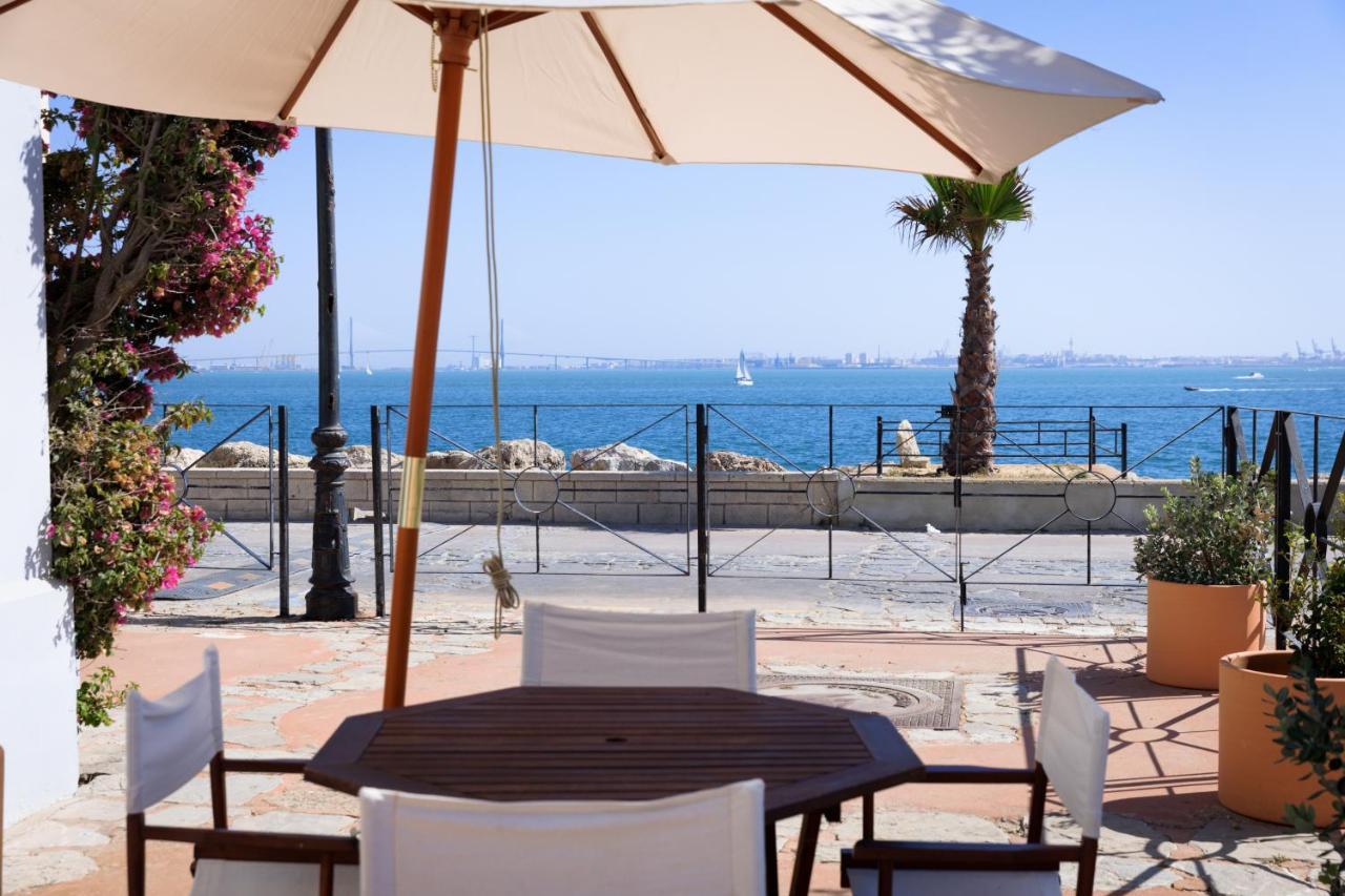 Apartamentos Homing Puerto Sherry El Puerto de Santa Maria Bagian luar foto