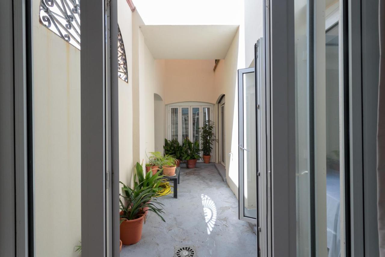 Apartamentos Homing Puerto Sherry El Puerto de Santa Maria Bagian luar foto